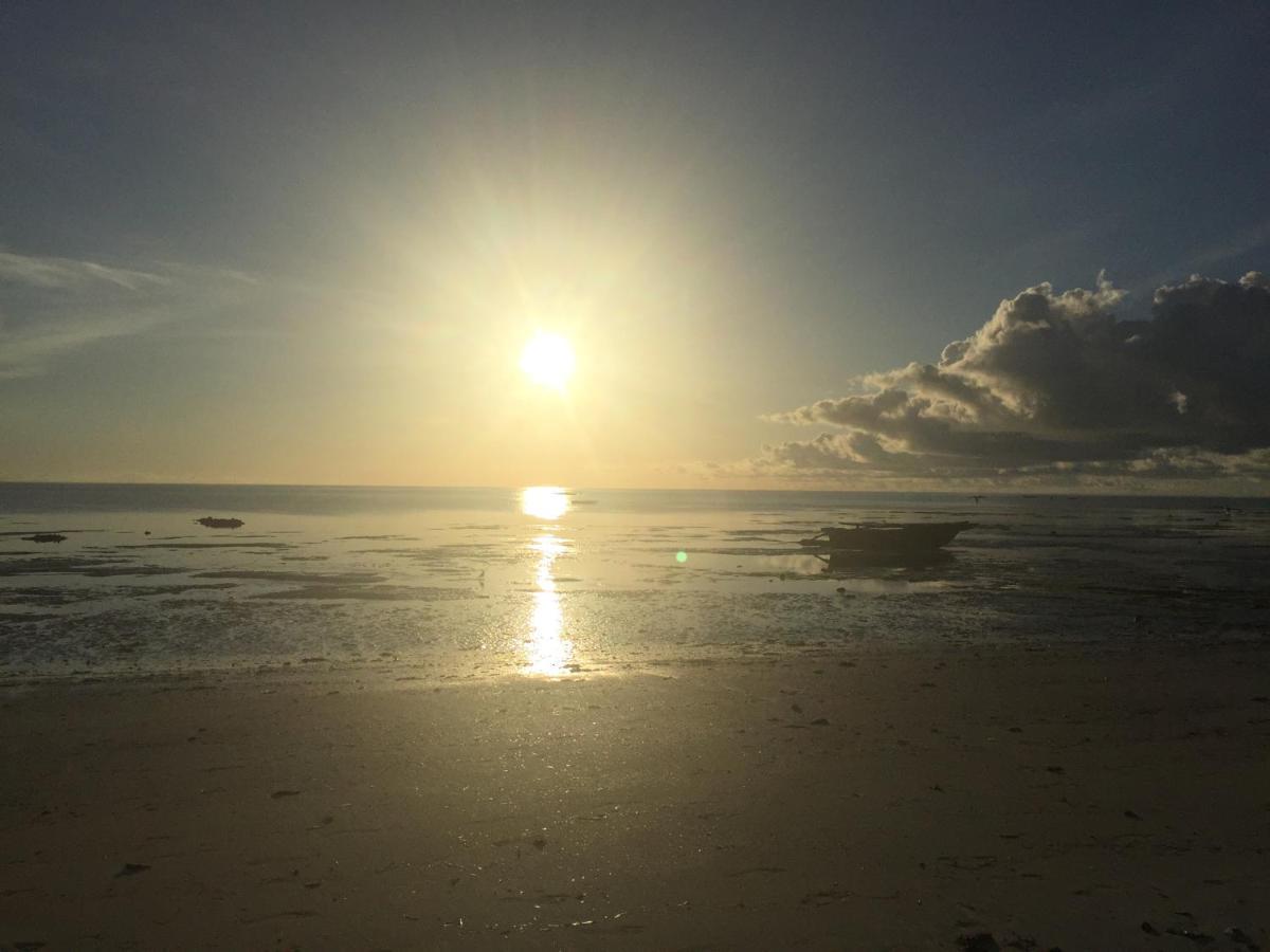 Bahari Beach Bungalows Jambiani  Luaran gambar