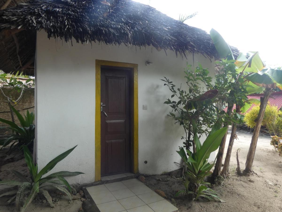 Bahari Beach Bungalows Jambiani  Luaran gambar