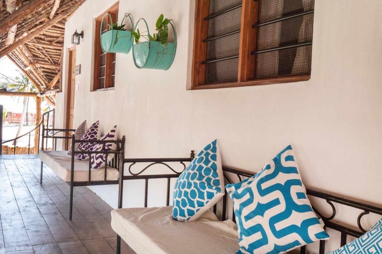 Bahari Beach Bungalows Jambiani  Luaran gambar