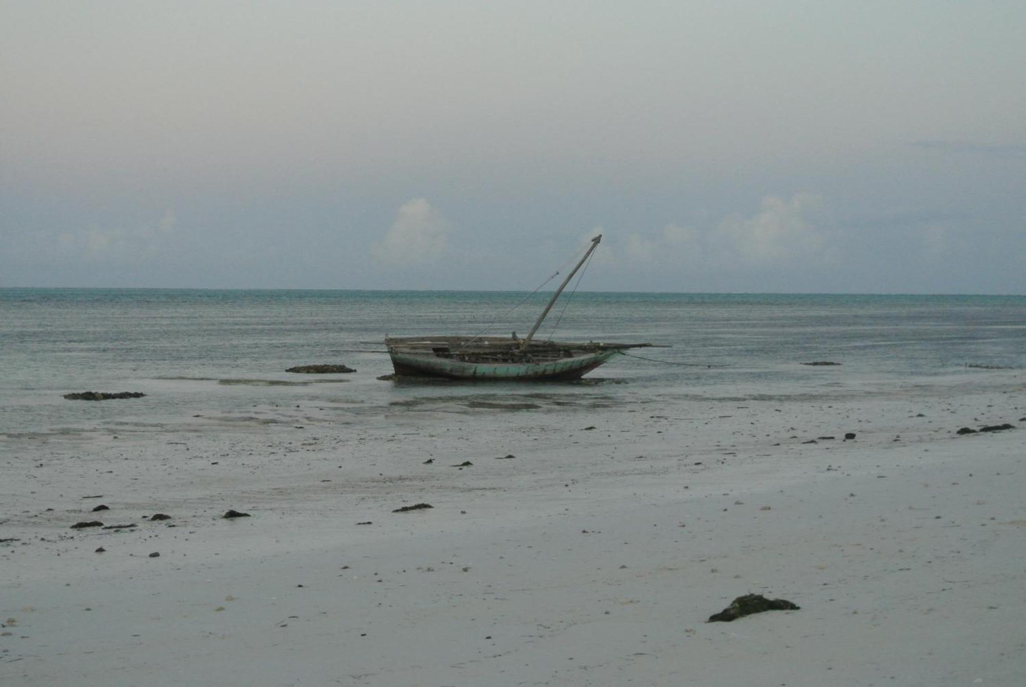 Bahari Beach Bungalows Jambiani  Luaran gambar