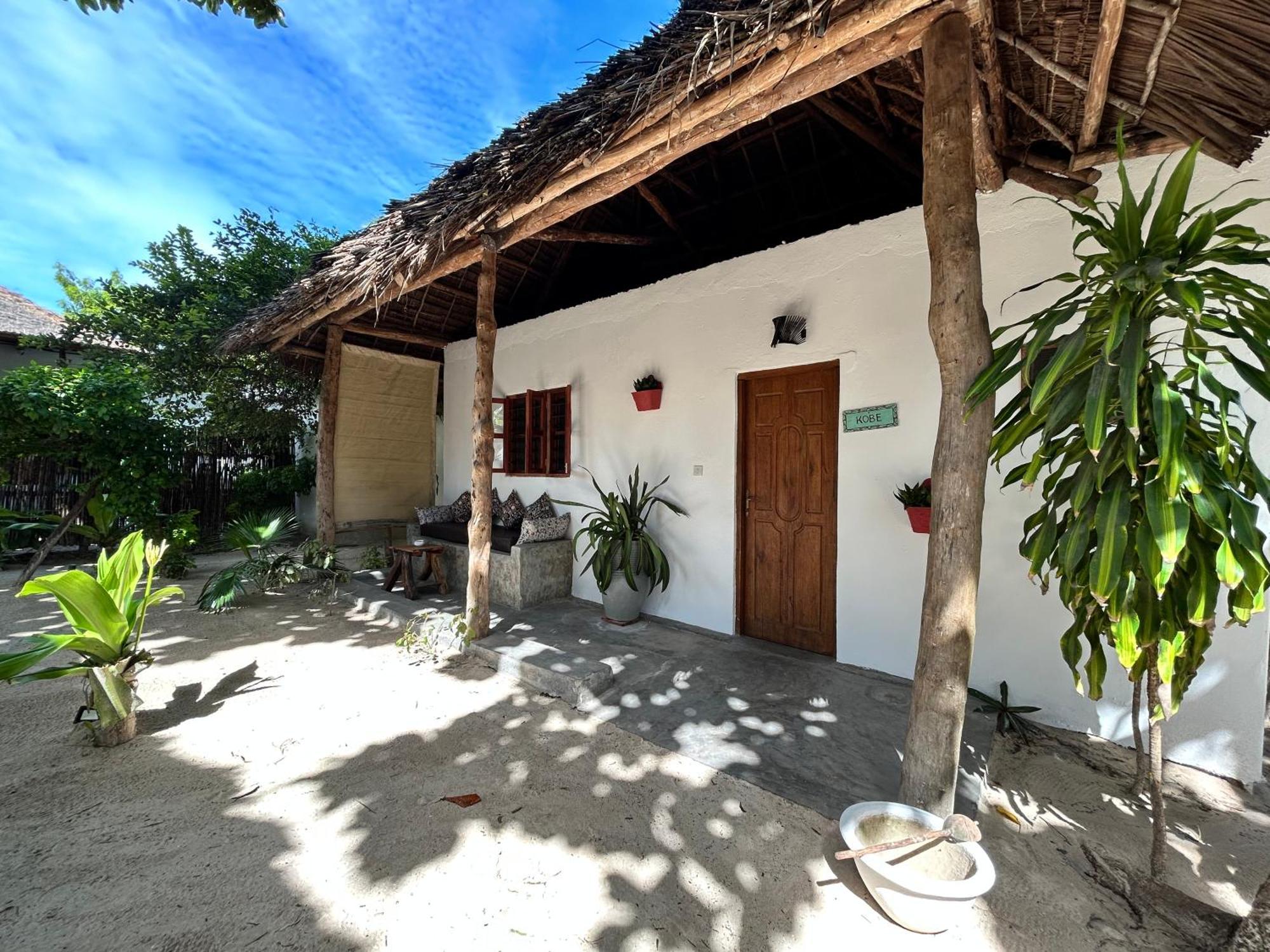 Bahari Beach Bungalows Jambiani  Luaran gambar